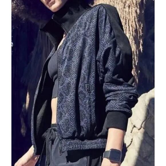 Athleta Women's Full Zip Brooklyn Track Bomber Printed Jacket Size L Multi NWT - Picture 1 of 10